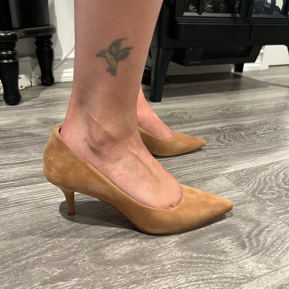 Nine West Tan Heels